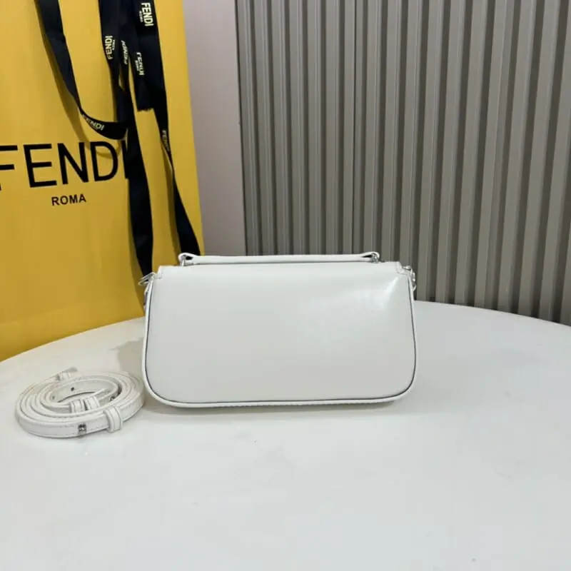 fendi aaa qualite mini sac a main pour femme s_12465b63